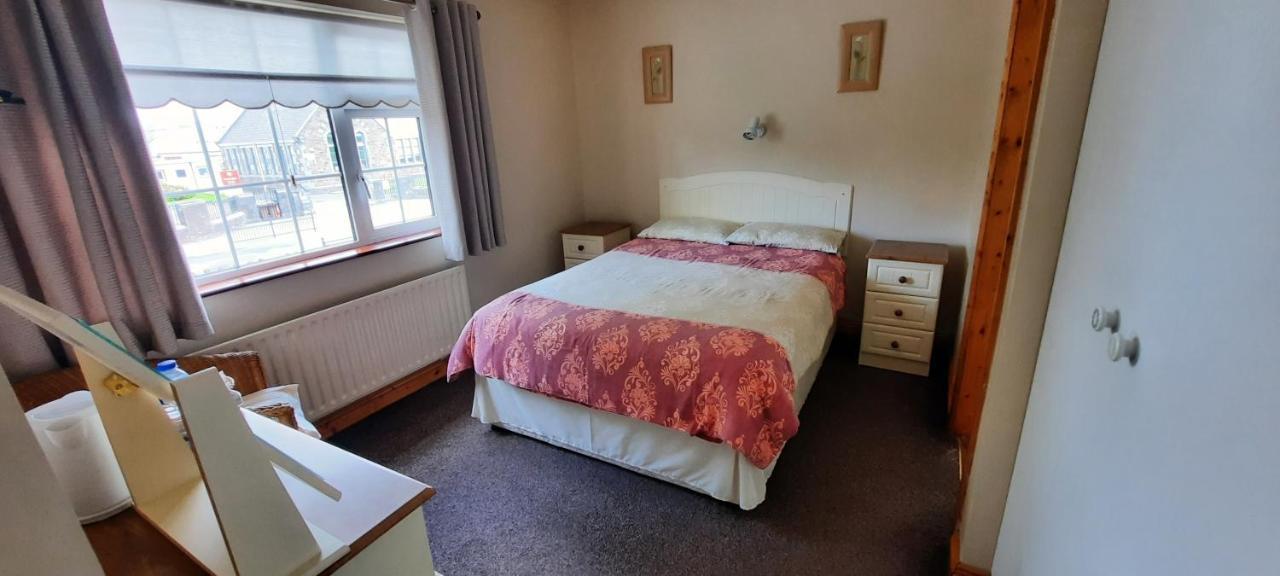 Conn Oriel B&B Tralee Bagian luar foto