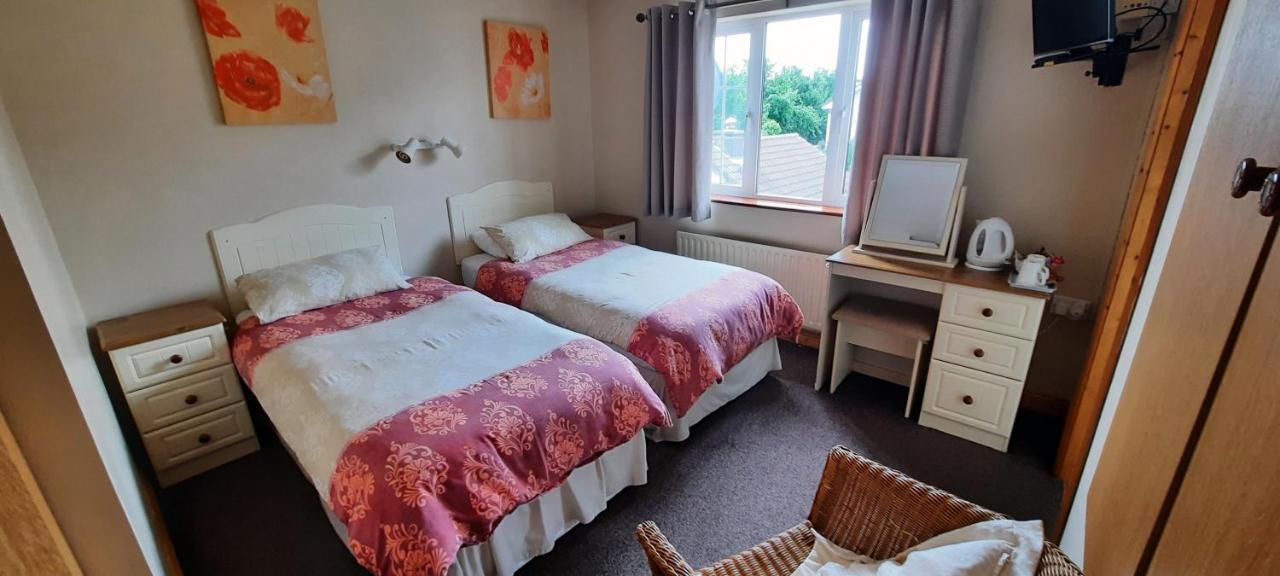 Conn Oriel B&B Tralee Bagian luar foto